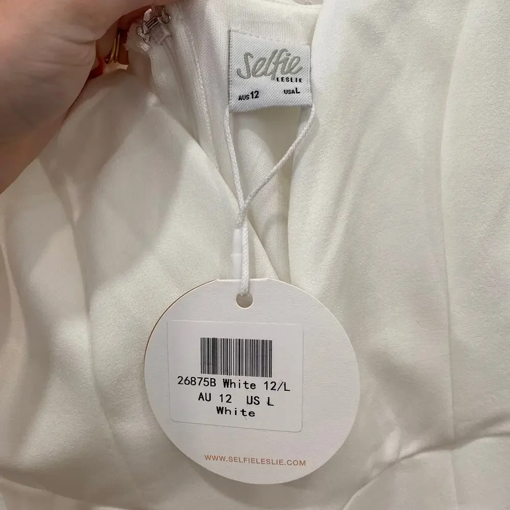 Selfie Leslie Darlene Front Split High/Low Hem Maxi Dress White Large NEW - Picture 4 of 6